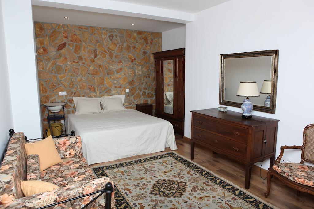 Casa De Santo Antonio